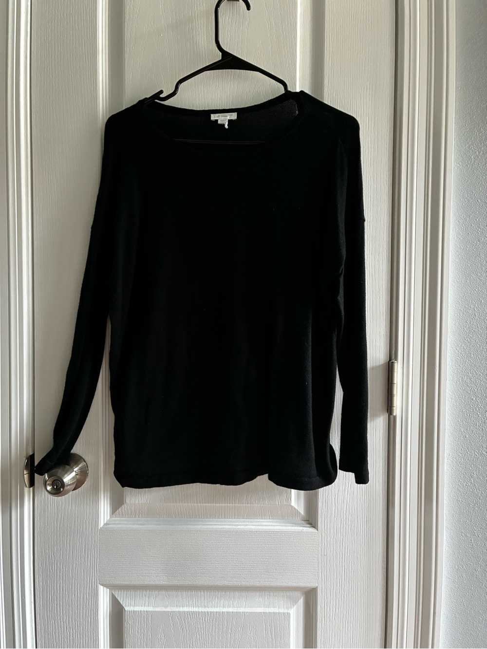 Black Merino wool sweater Size Large